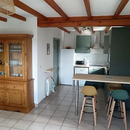 בית נופש Maison 4 Ch*l'aiguillon S/ *